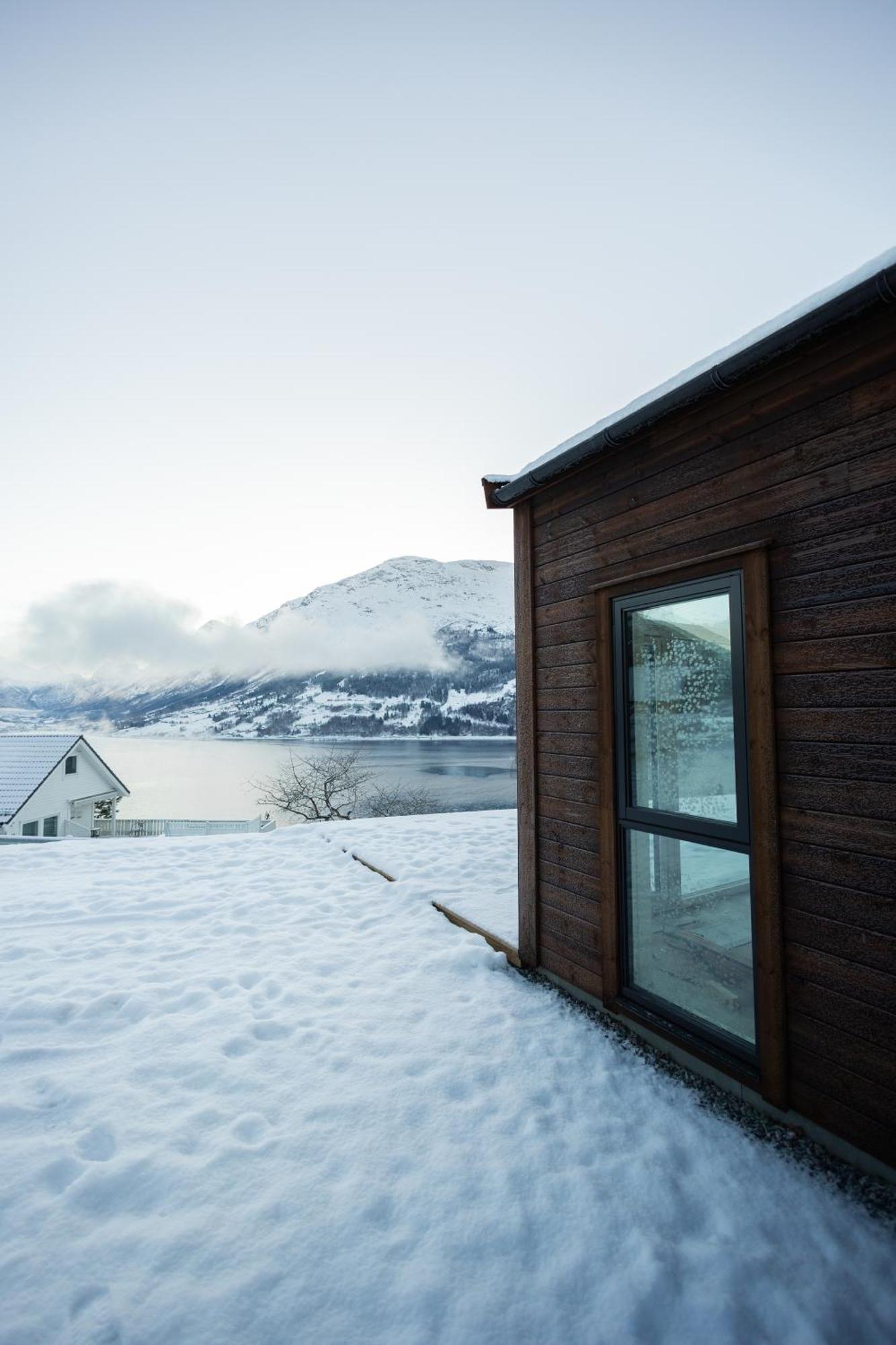 Leilighet Med Utsikt I Loen Stryn Bagian luar foto