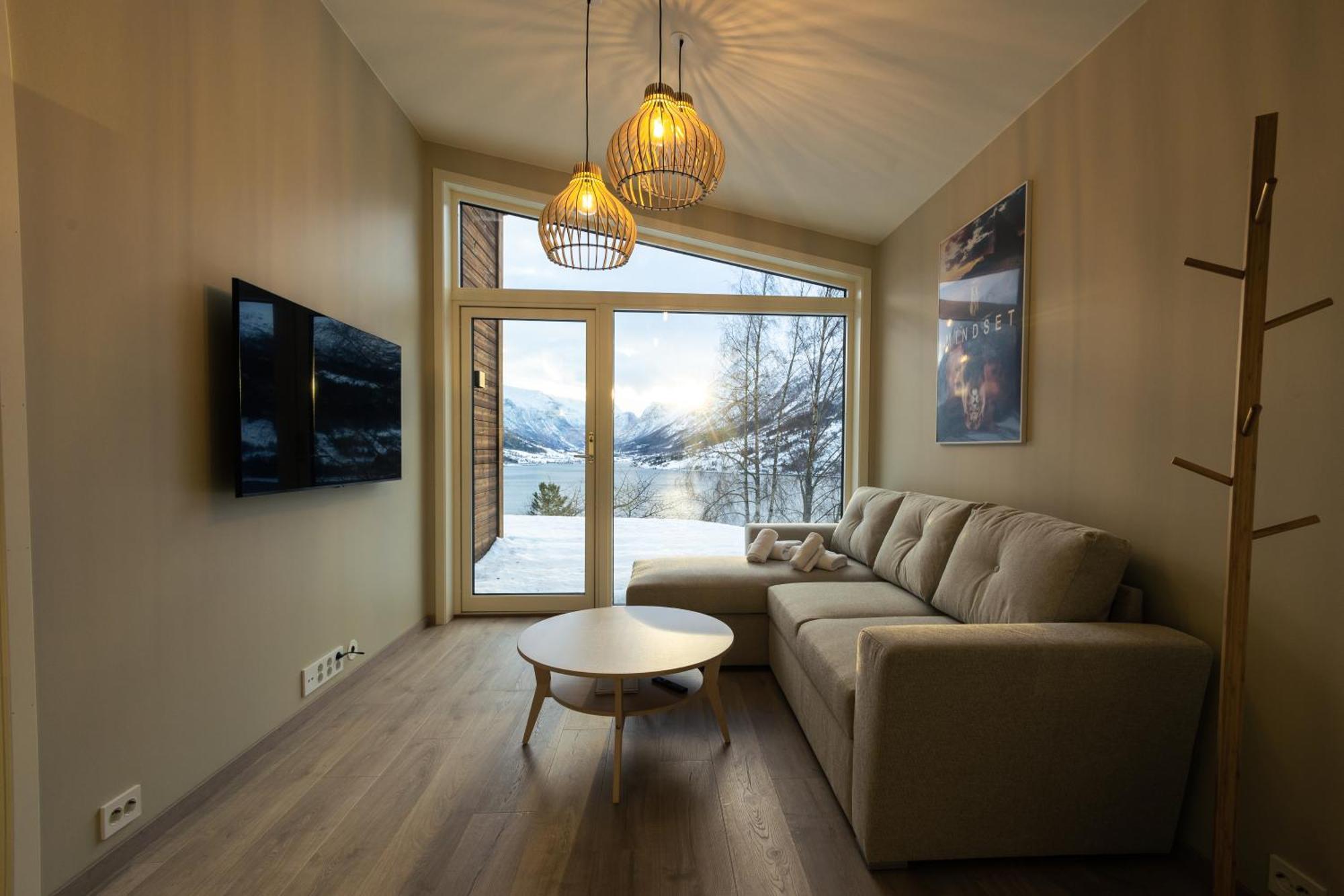 Leilighet Med Utsikt I Loen Stryn Bagian luar foto