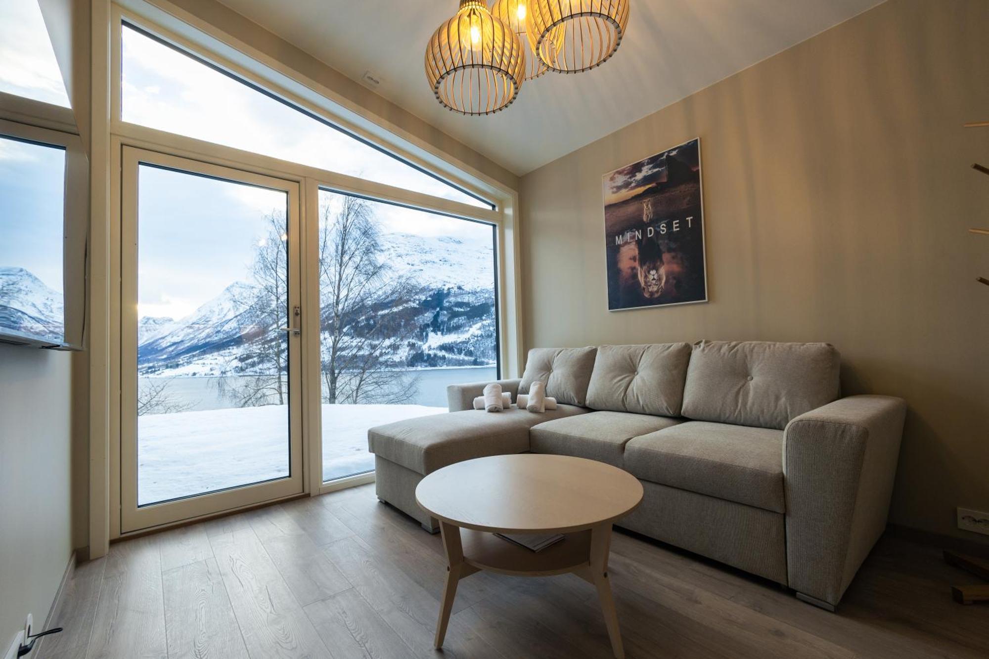 Leilighet Med Utsikt I Loen Stryn Bagian luar foto